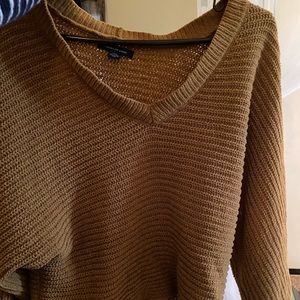 American Eagle sweater